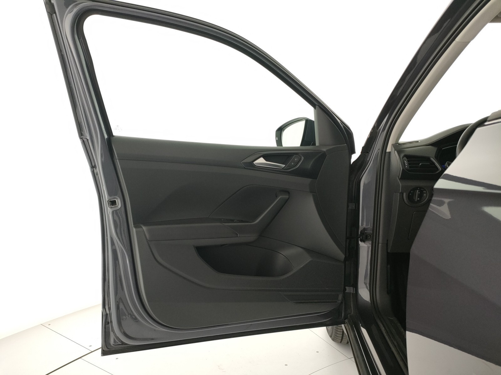 Volkswagen T-Cross 1.0 tsi style 110cv
