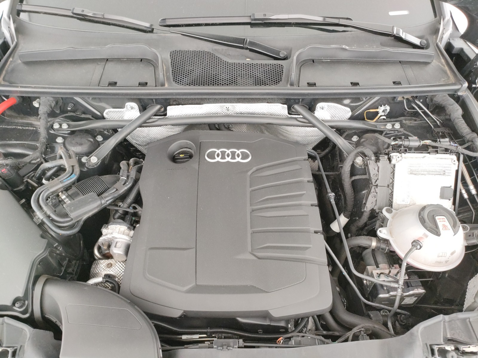 Audi Q5 sportback 40 2.0 tdi mhev 12v s line quattro s-tronic