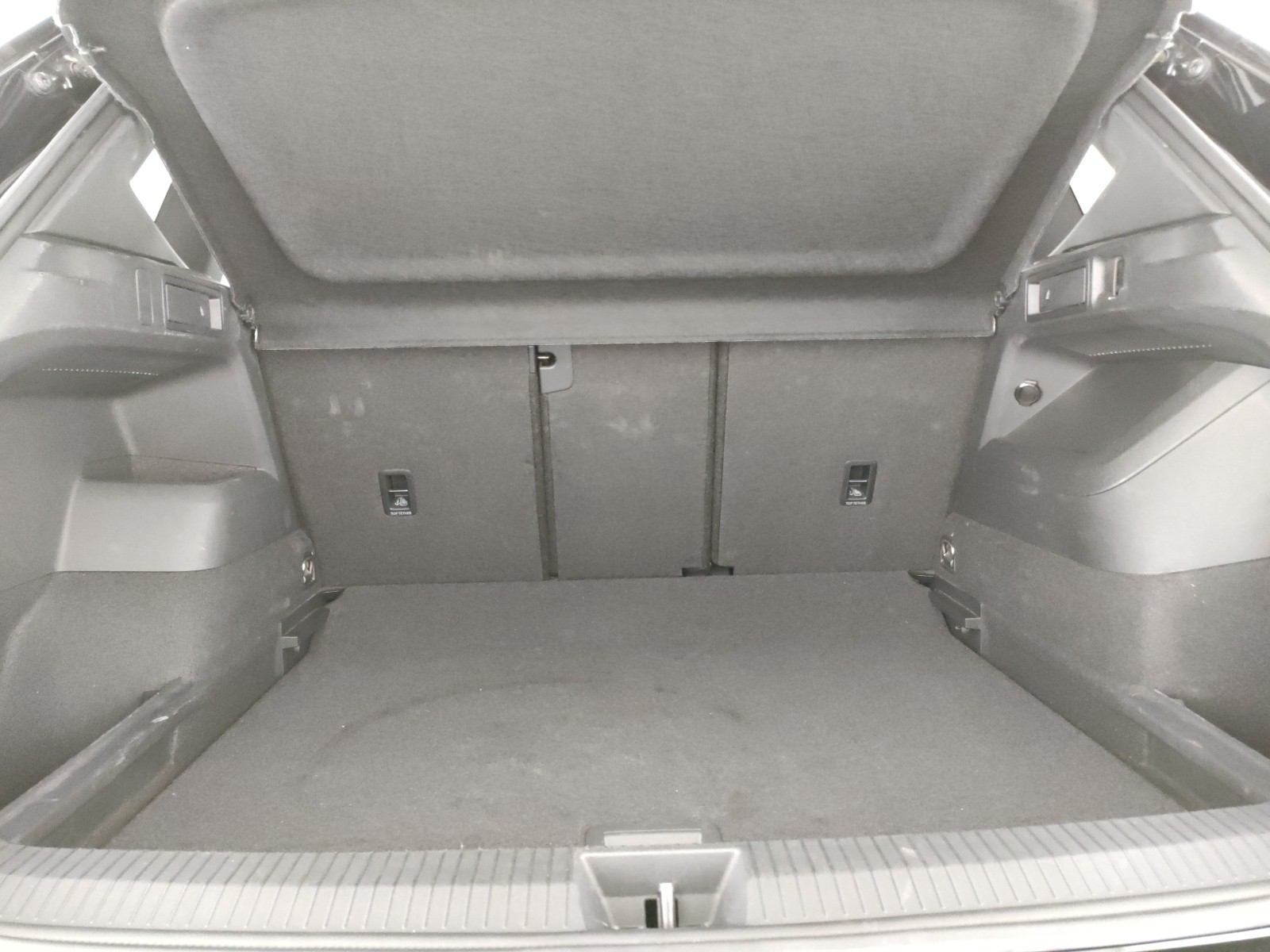 Volkswagen Tiguan 2.0 tdi r-line 150cv dsg