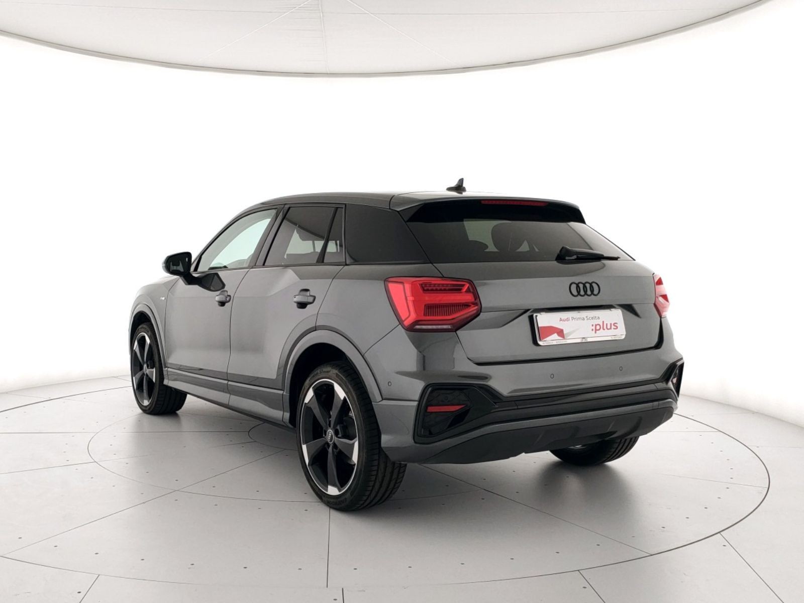Audi Q2 35 2.0 tdi identity black s-tronic