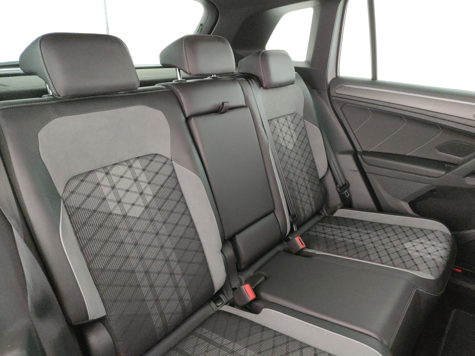 Volkswagen Tiguan 2.0 tdi r-line 4motion 150cv dsg