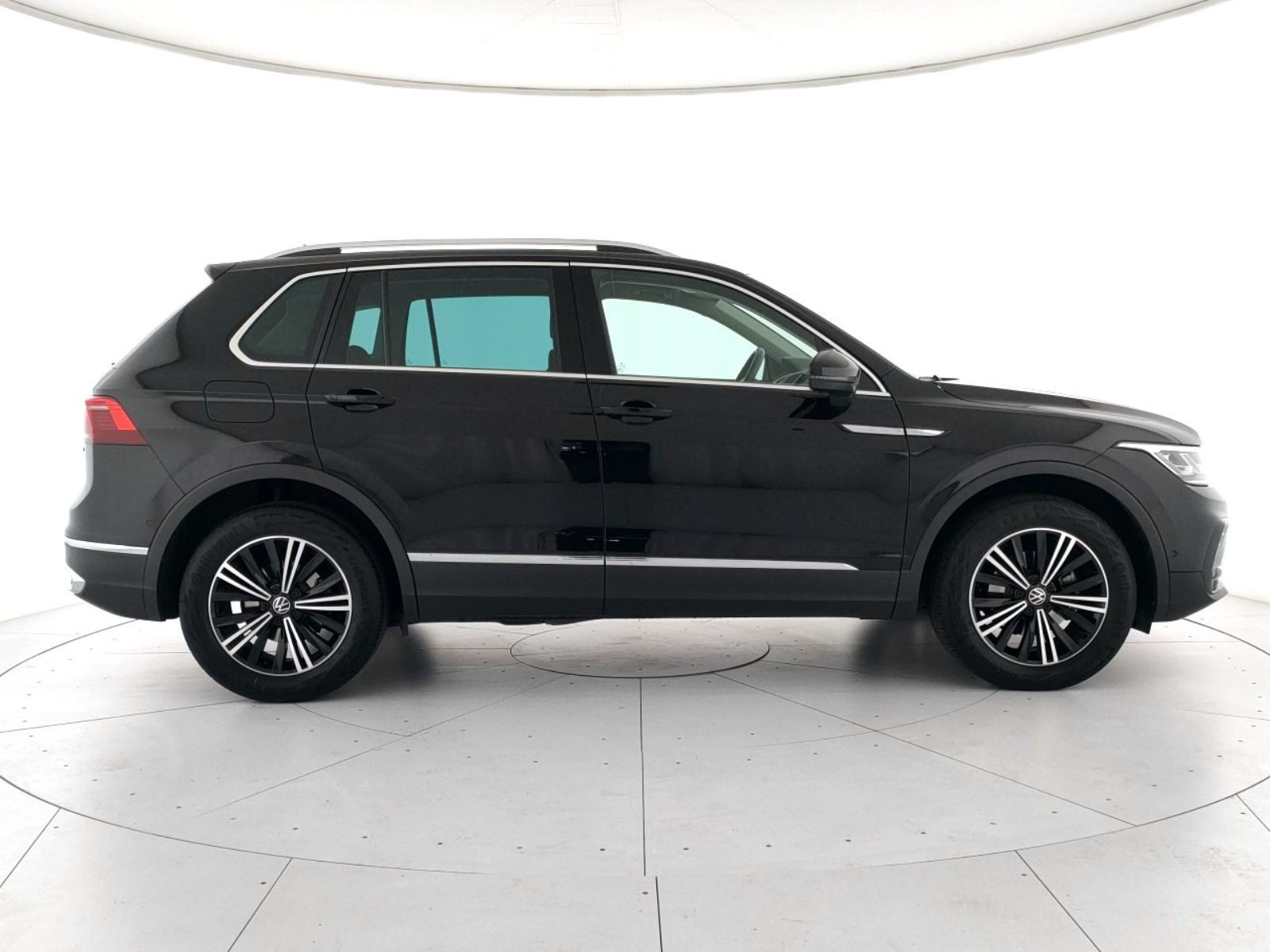 Volkswagen Tiguan 2.0 tdi elegance 4motion 150cv dsg