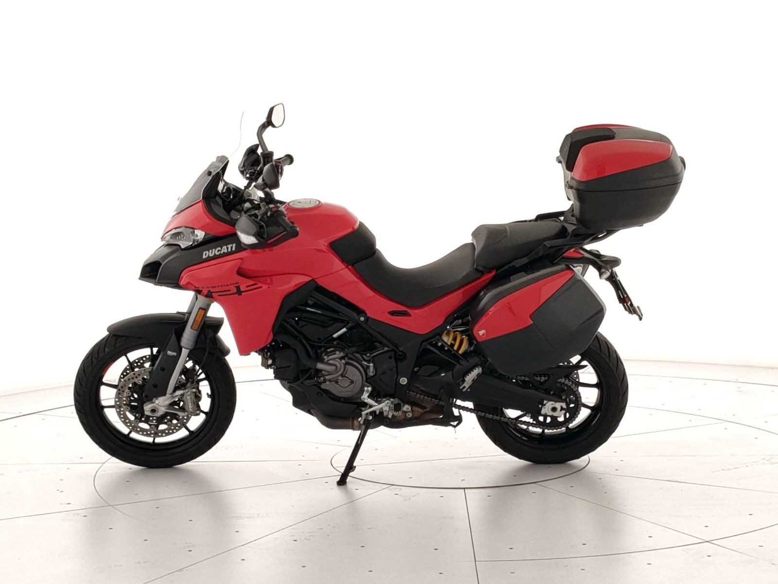Ducati Multistrada V2 950 S Red
