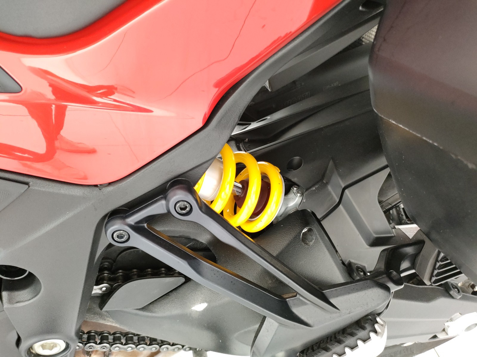 Ducati Multistrada V2 950 S Red