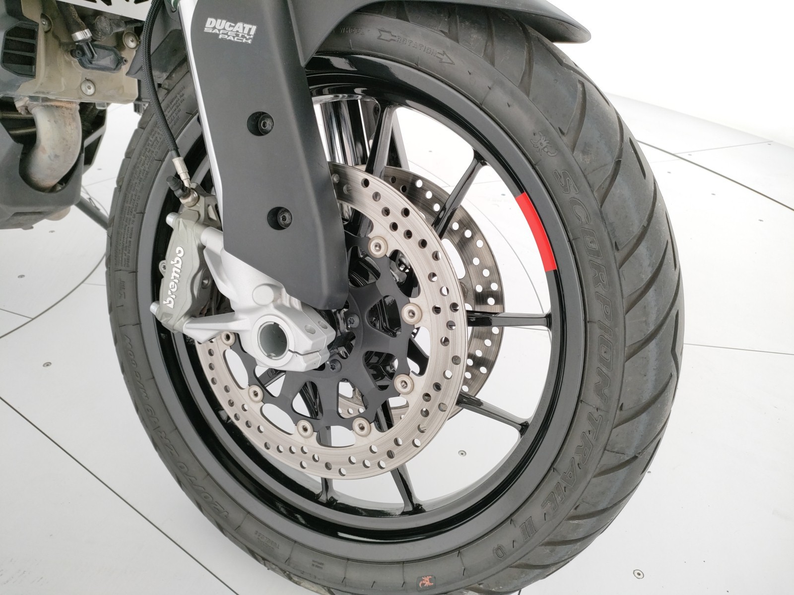 Ducati Multistrada V2 950 S Red