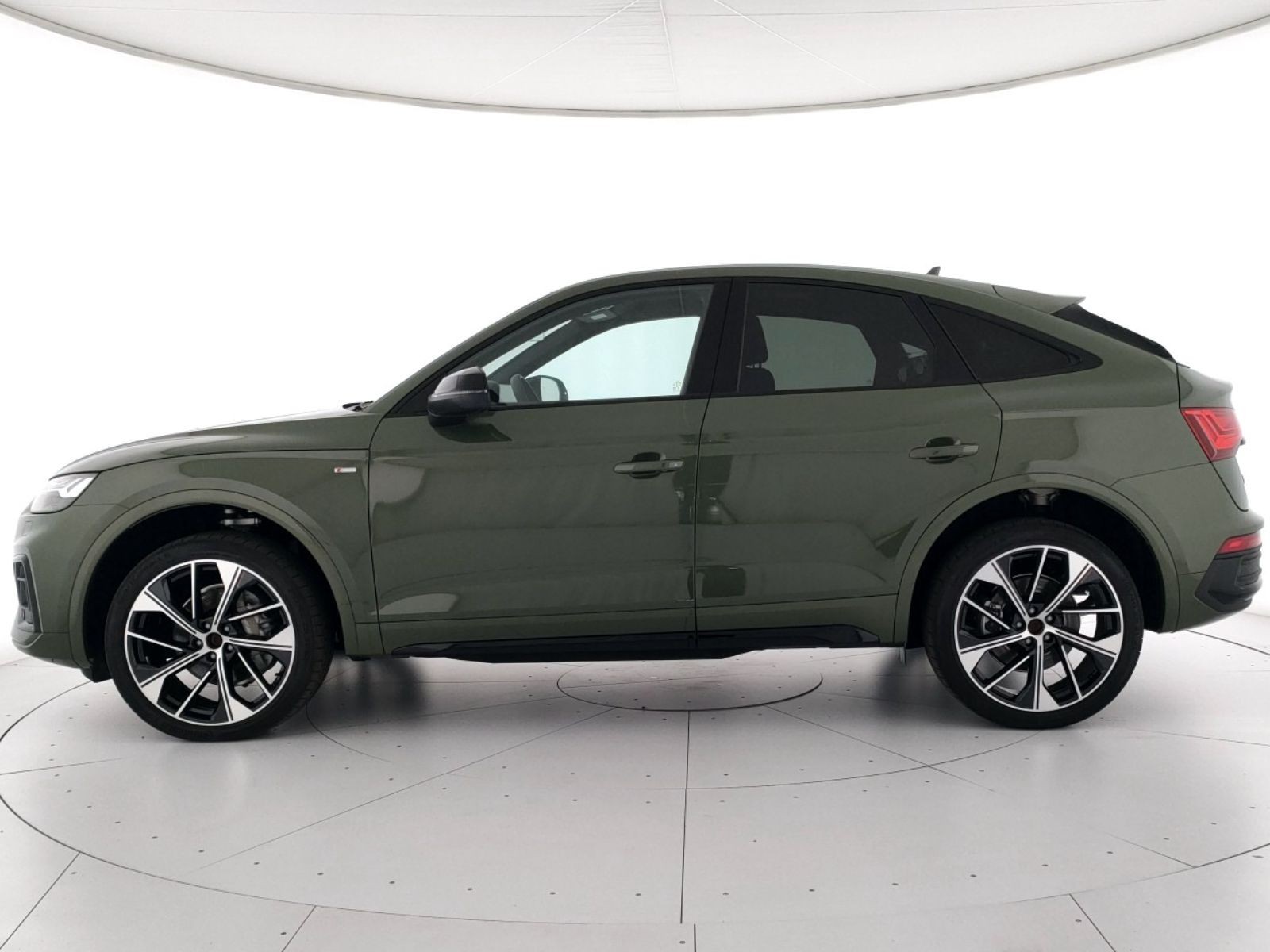 Audi Q5 sportback 40 2.0 tdi mhev 12v identity black quattro s-tronic