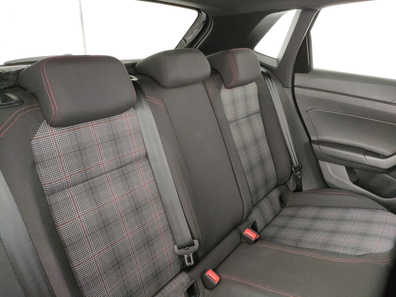 Volkswagen Polo 2.0 tsi gti dsg