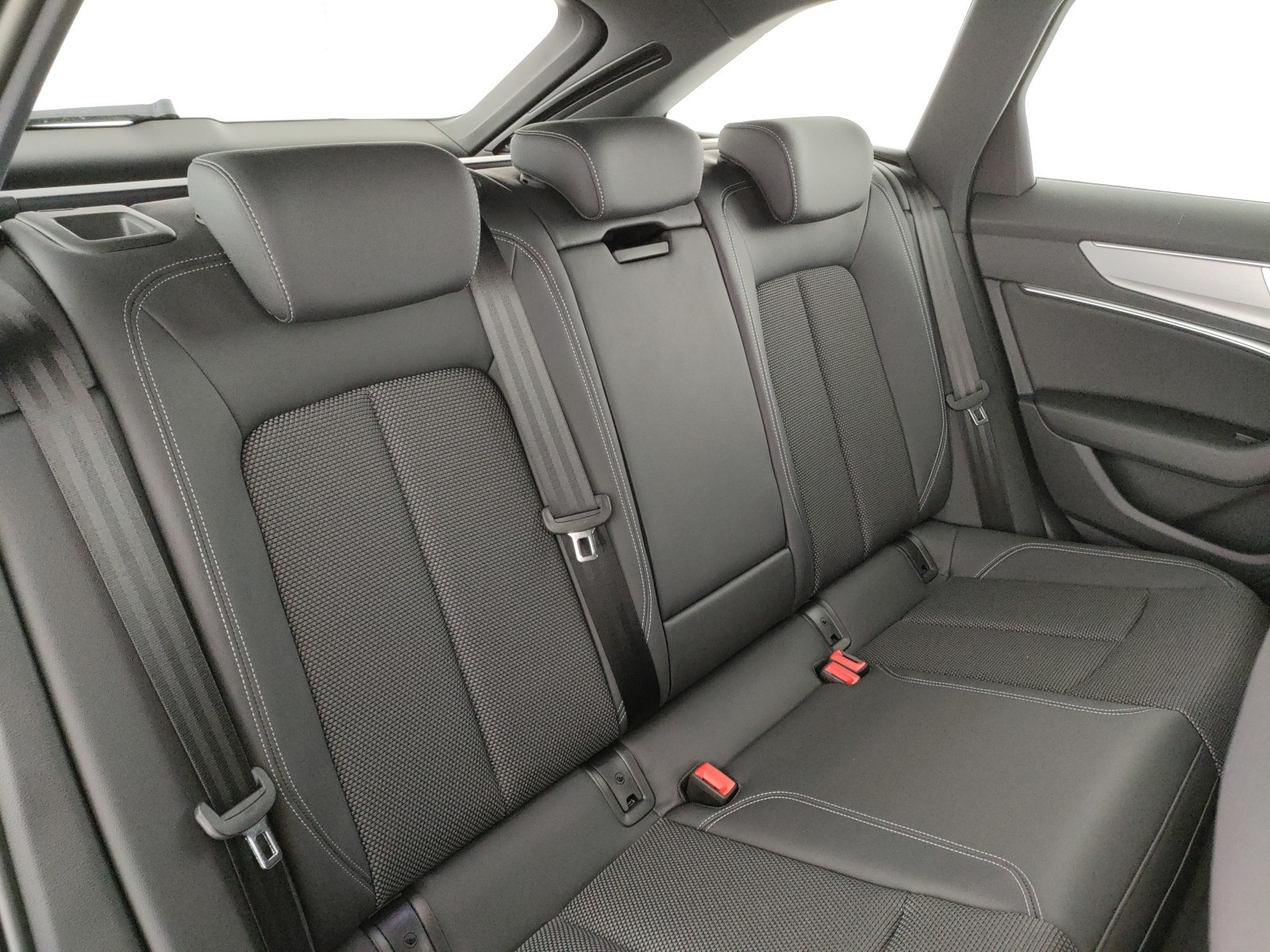 Audi A6 avant 50 3.0 tdi mhev business sport quattro tiptronic