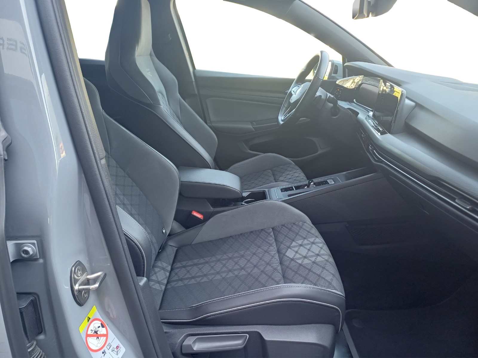 Volkswagen Golf 1.5 etsi evo r-line 150cv dsg