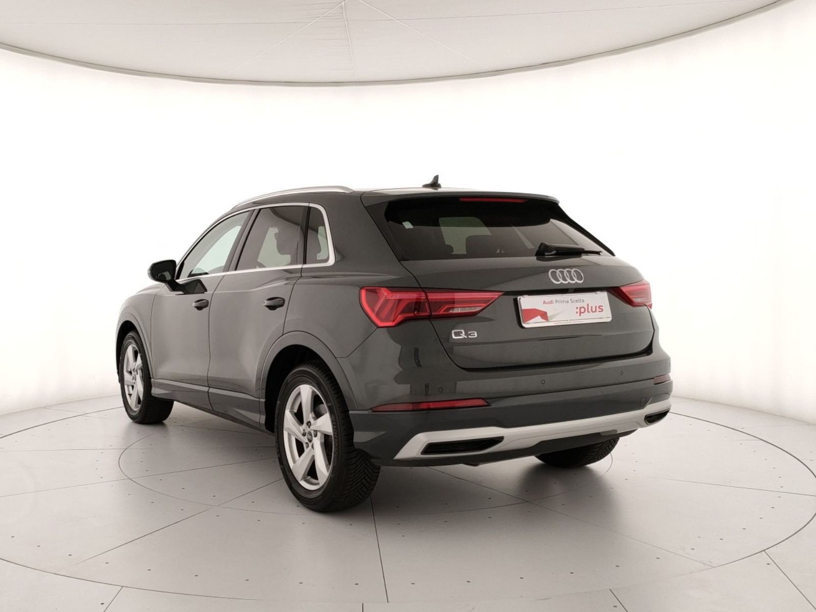 Audi Q3 35 2.0 tdi business advanced s-tronic