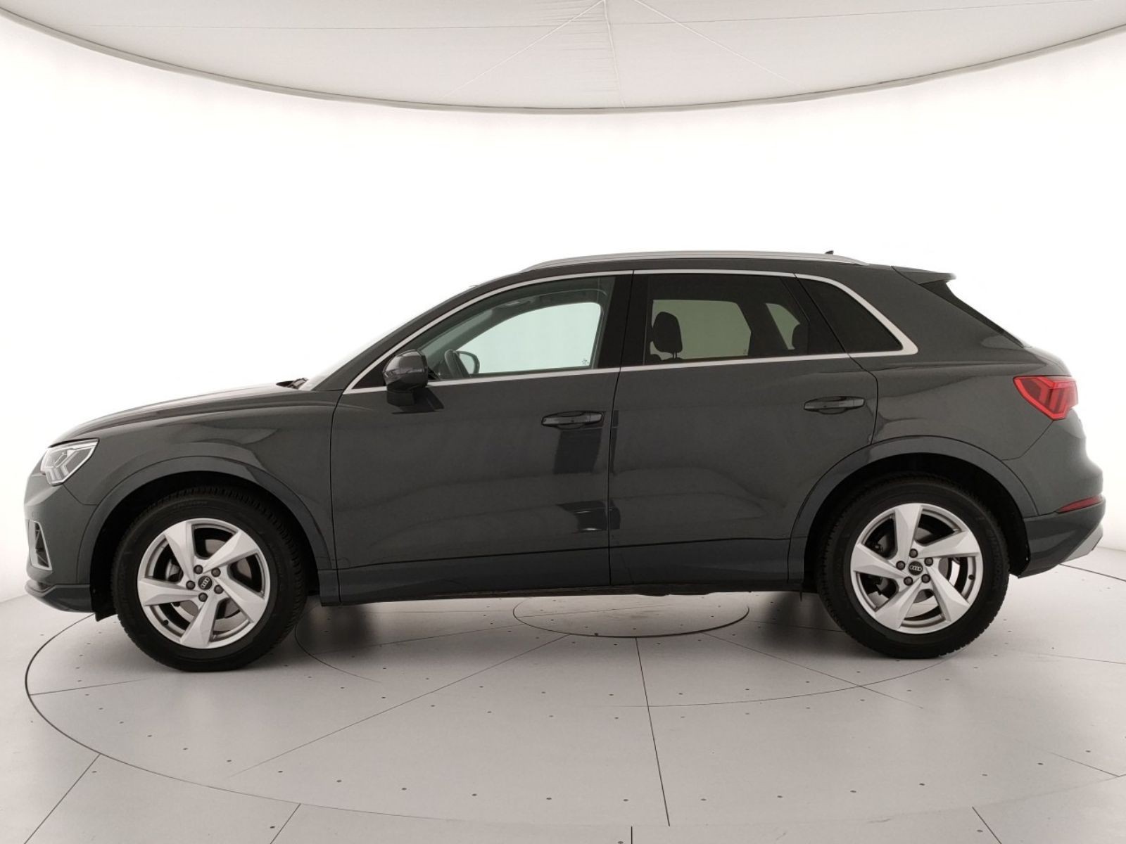 Audi Q3 35 2.0 tdi business advanced s-tronic