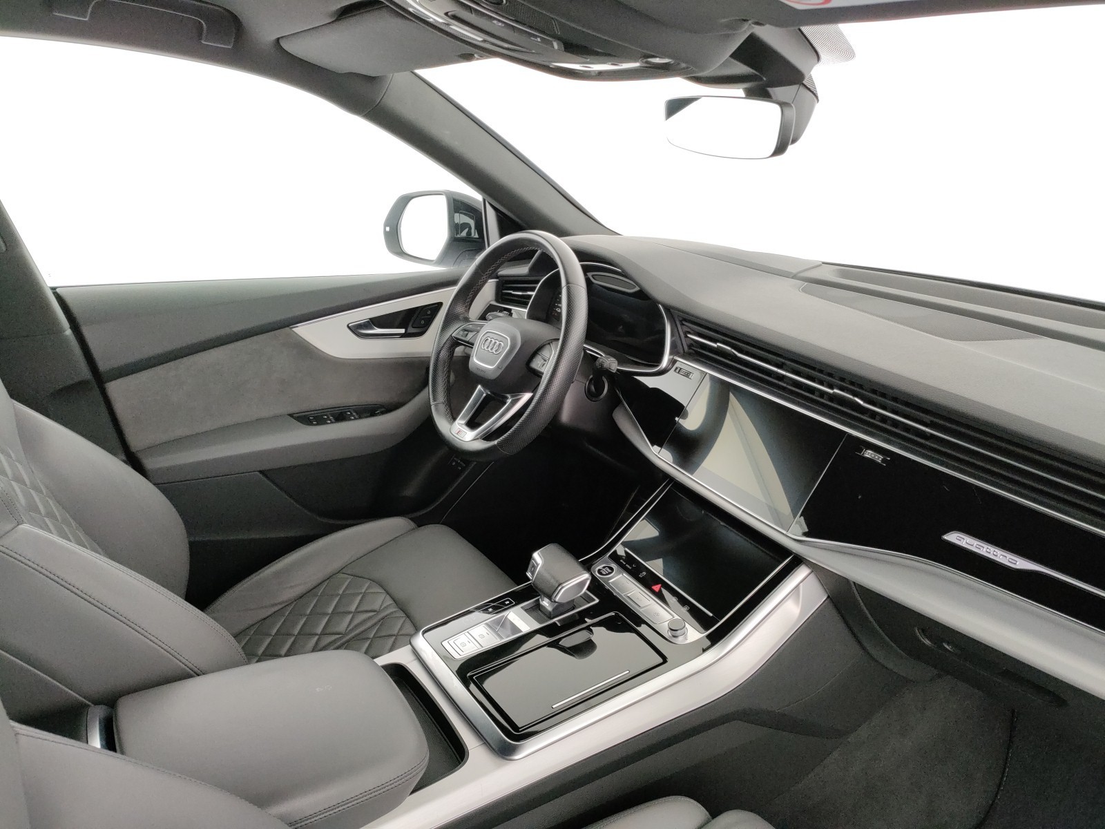 Audi Q8 60 3.0 tfsi e s line plus quattro tiptronic