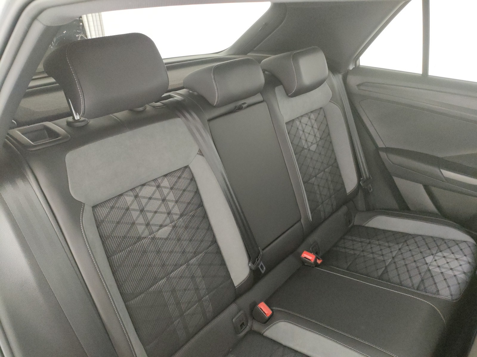 Volkswagen T-Roc 1.5 tsi r-line plus dsg