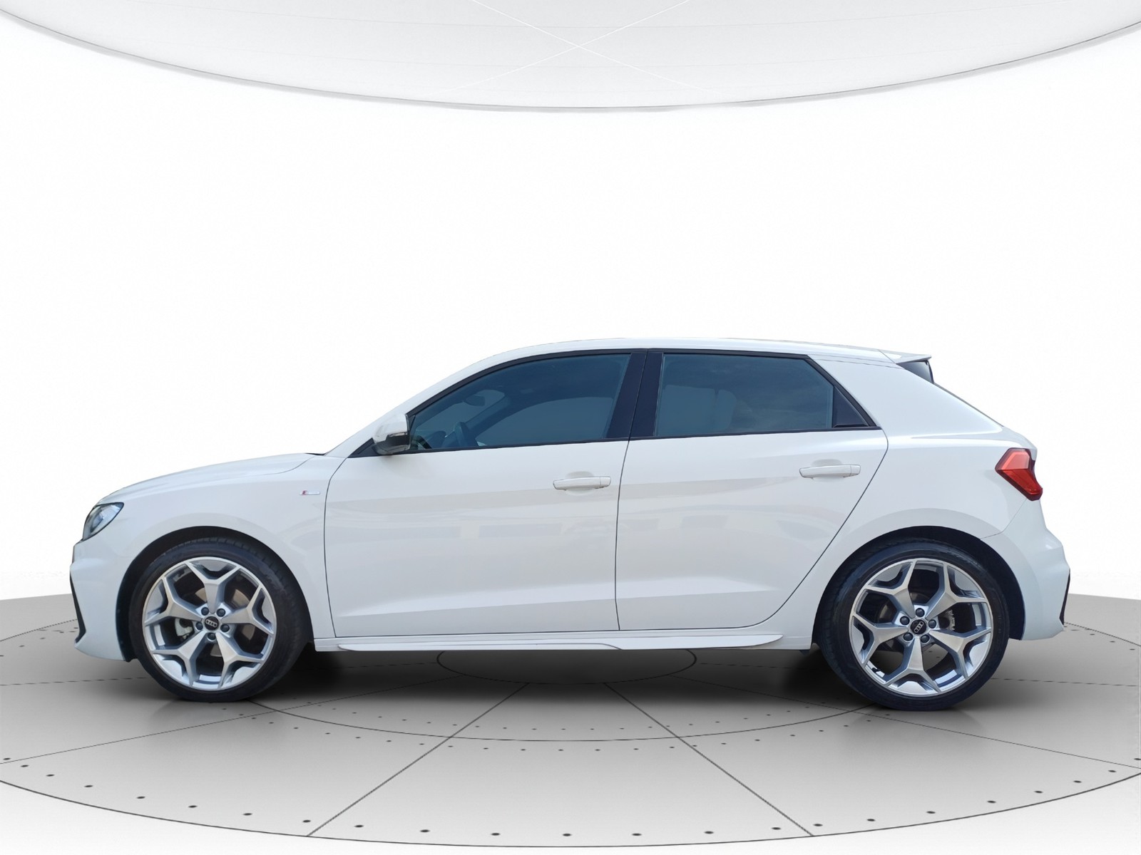 Audi A1 sportback 30 1.0 tfsi s line edition 110cv