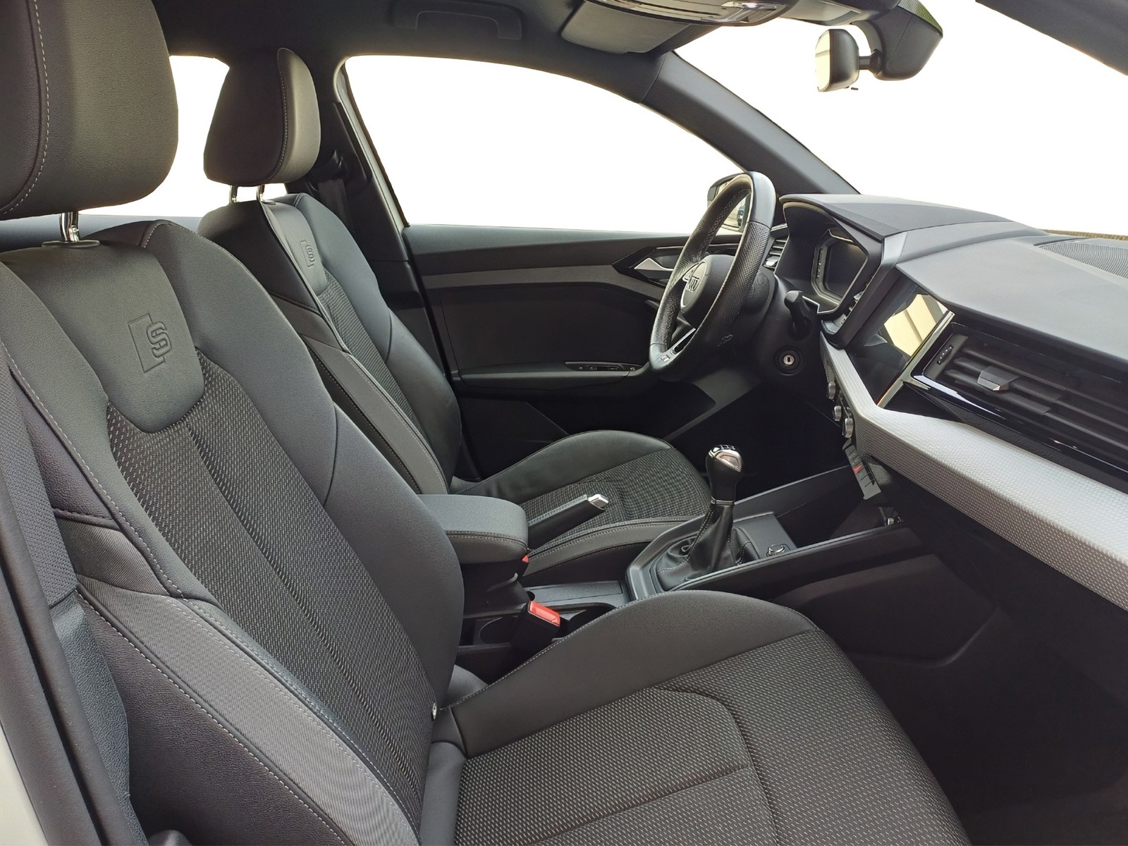 Audi A1 sportback 30 1.0 tfsi s line edition 110cv