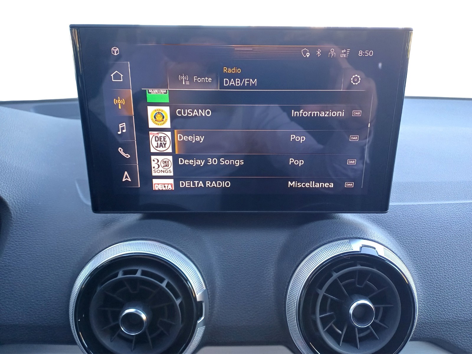 Audi Q2 35 1.5 tfsi identity black s-tronic