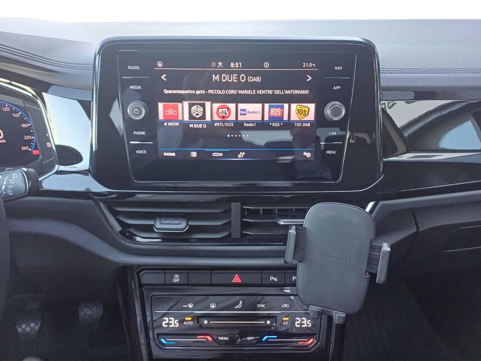 Volkswagen T-Roc 1.0 tsi style 110cv