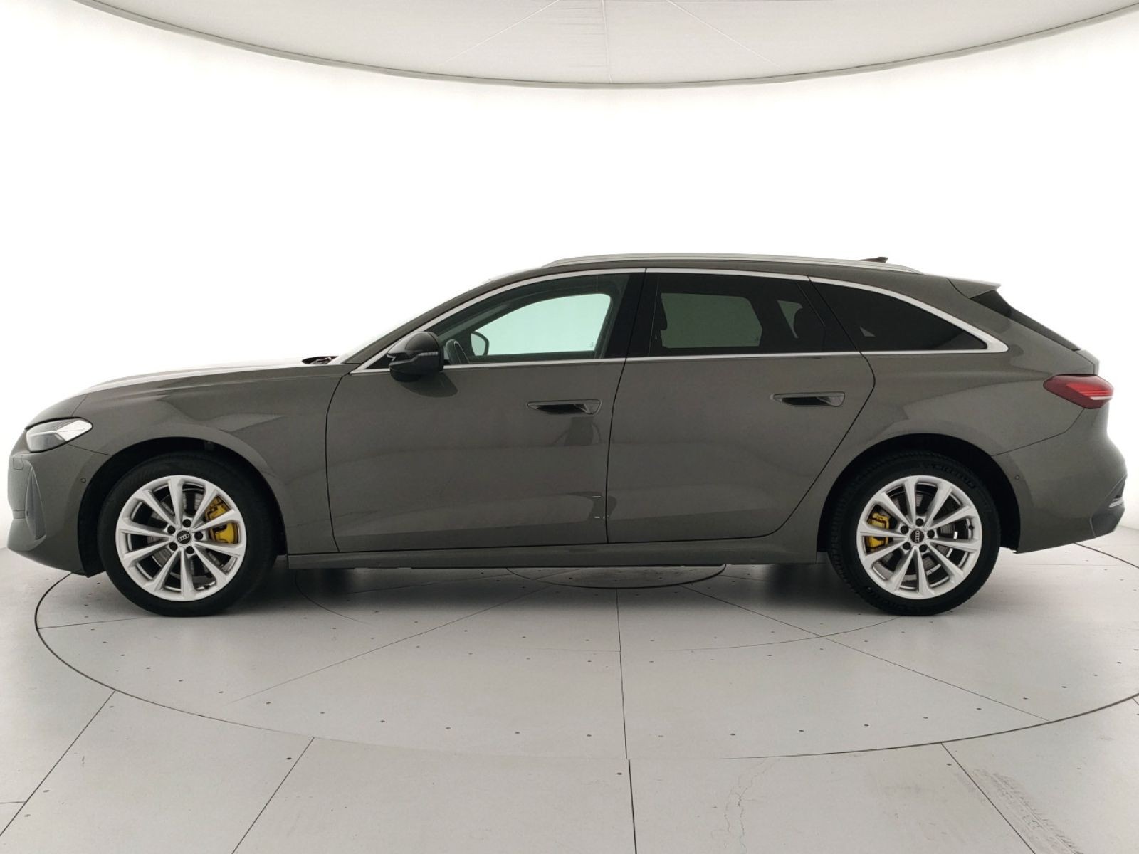 Audi A5 avant 2.0 tdi mhev+ business 204cv s-tronic