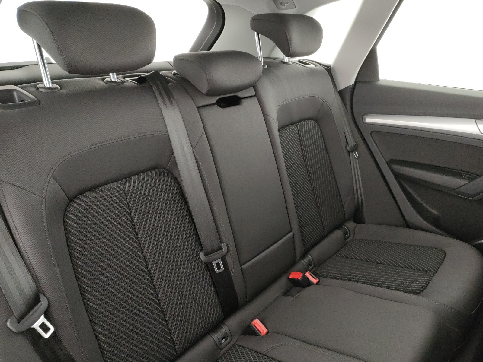 Audi Q5 40 2.0 tdi mhev 12v business advanced quattro s-tronic