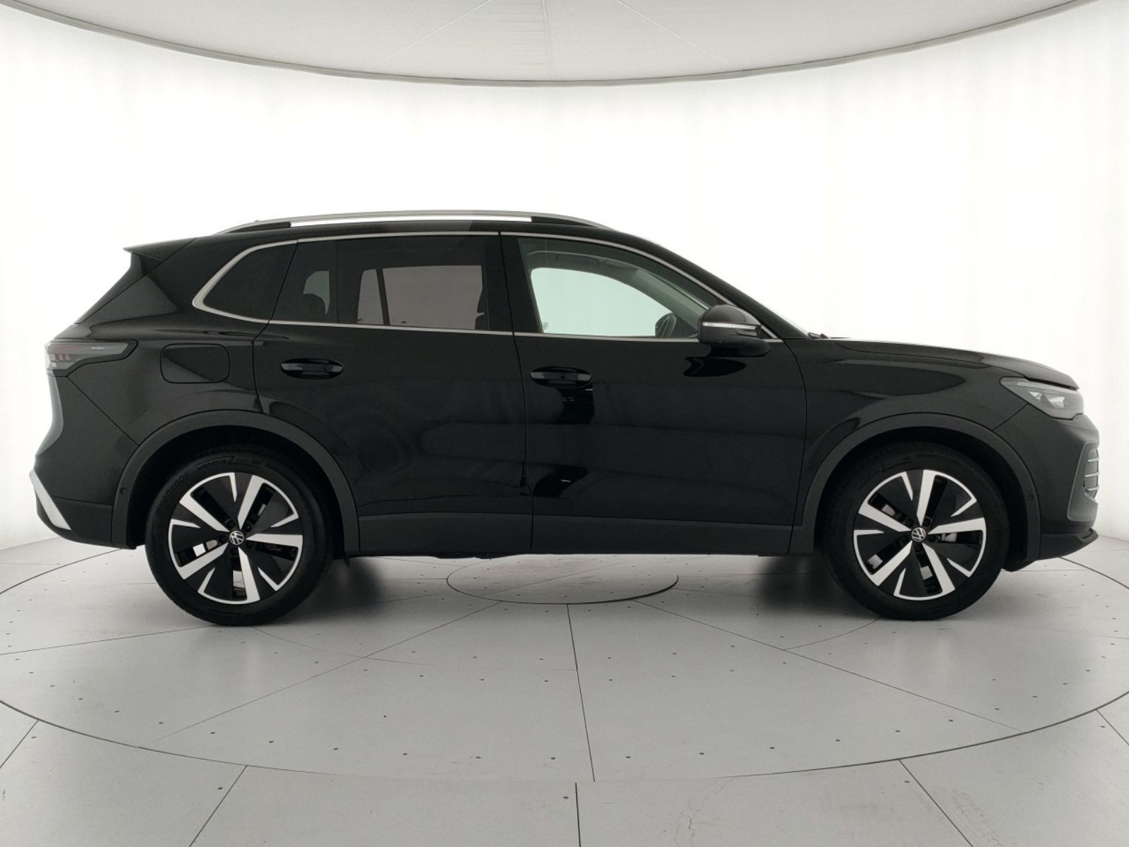Volkswagen Tiguan 1.5 etsi elegance 150cv dsg