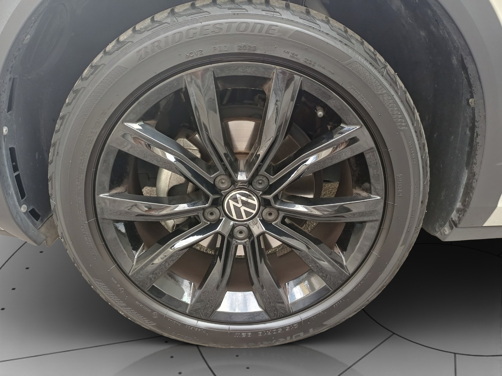 Volkswagen T-Roc 1.0 tsi r-line 110cv