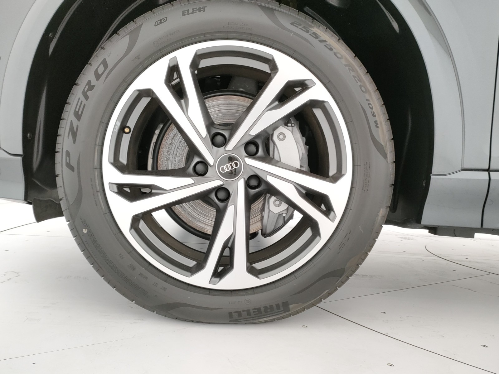 Audi Q6 e-tron sportback e-tron s line edition quattro 387cv