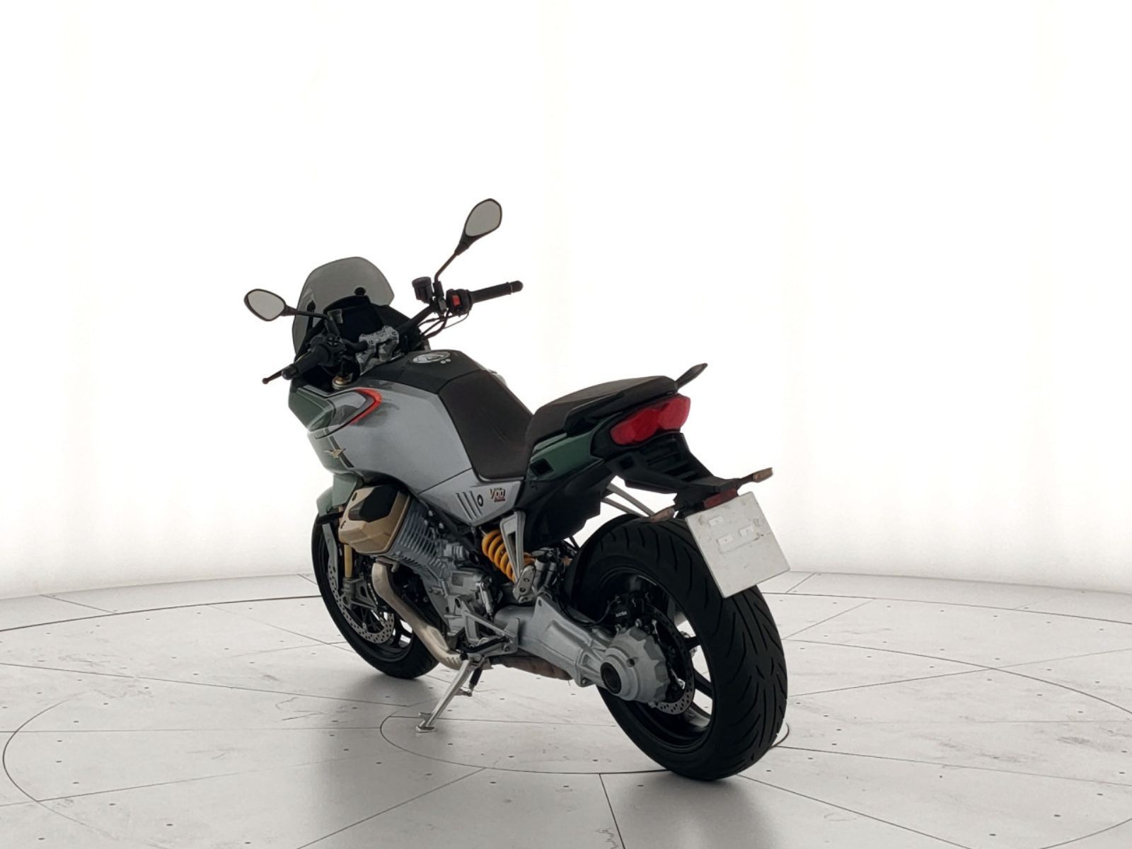 Moto Guzzi V 100 V100 Mandello S my23