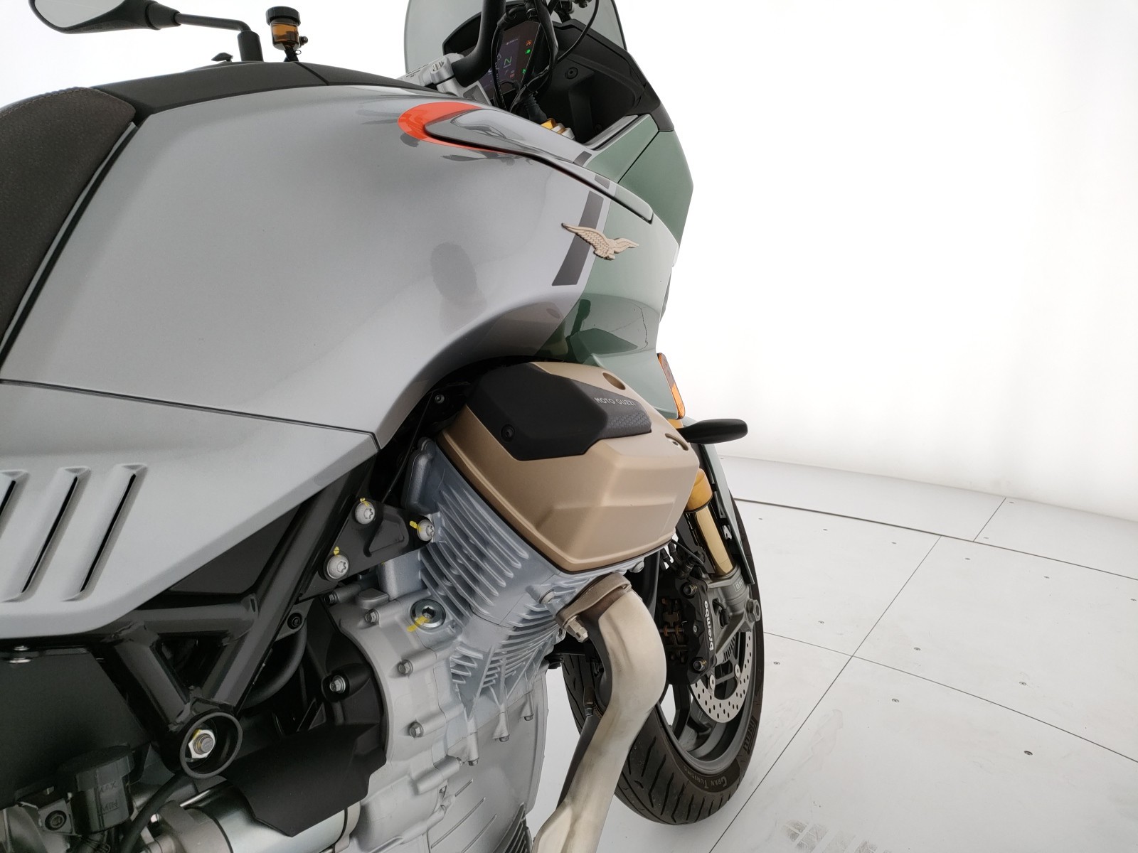 Moto Guzzi V 100 V100 Mandello S my23