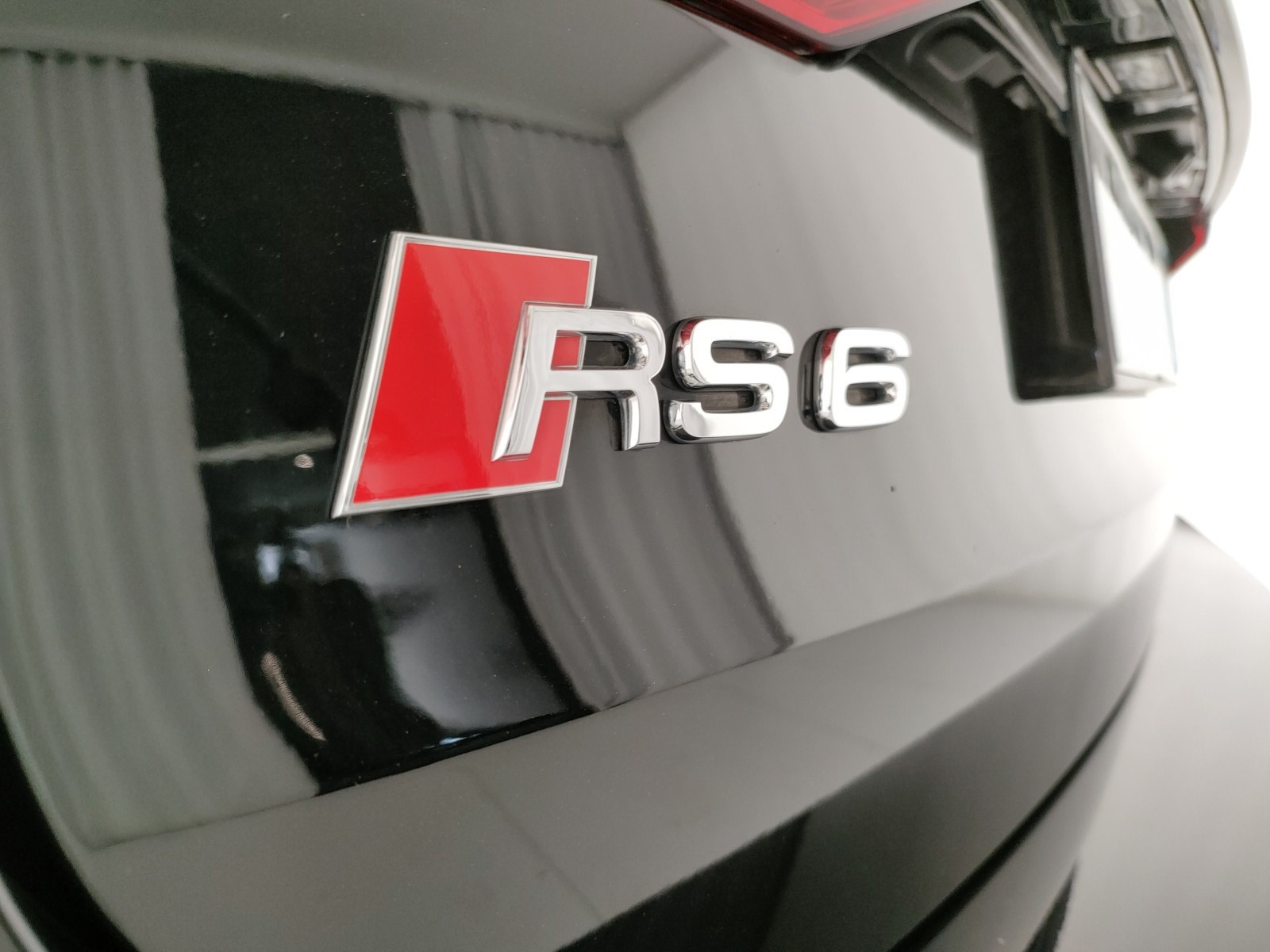 Audi RS6 avant 4.0 mhev quattro tiptronic
