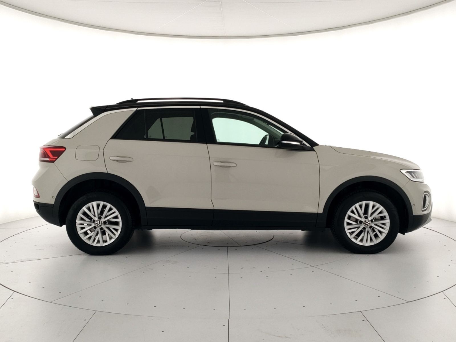 Volkswagen T-Roc 1.0 tsi life 110cv