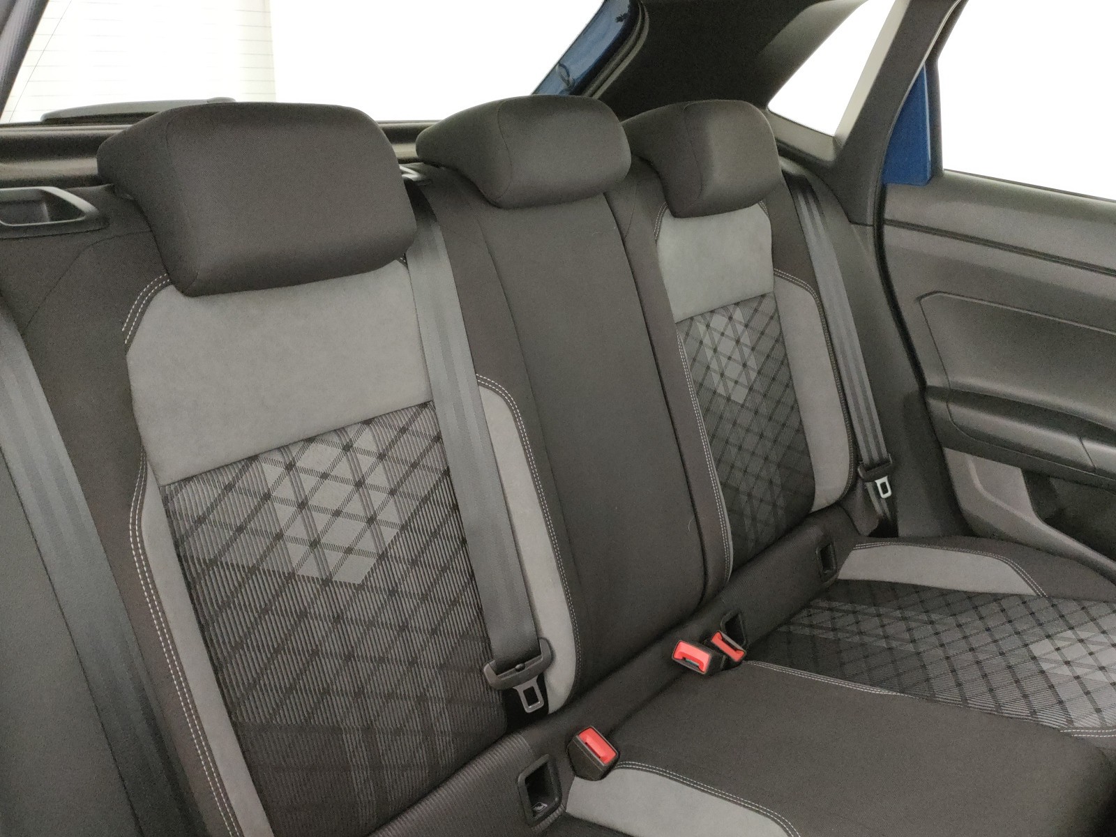 Volkswagen Polo 1.0 tsi r-line 110cv dsg