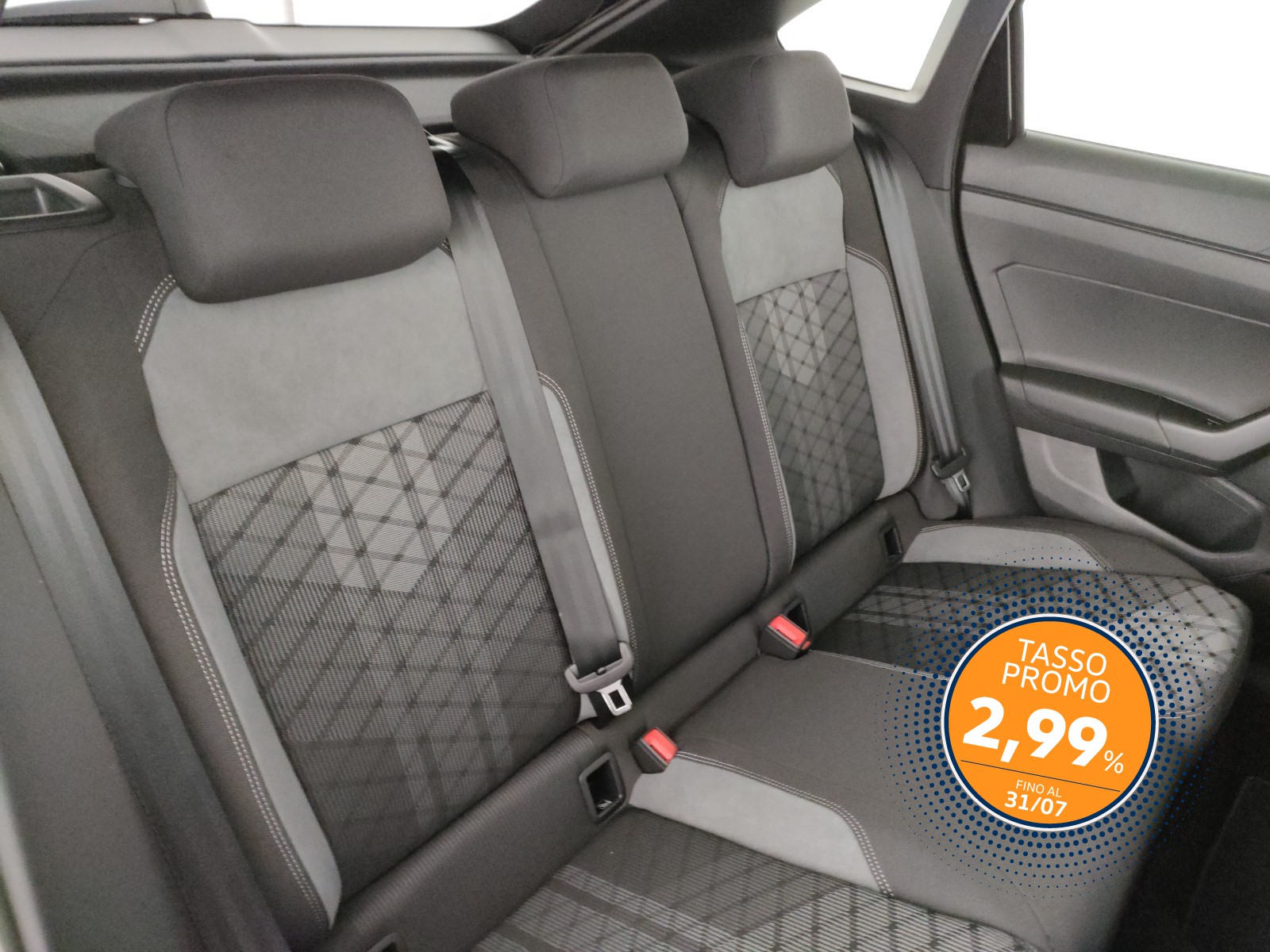 Volkswagen Taigo 1.0 tsi r-line plus 115cv