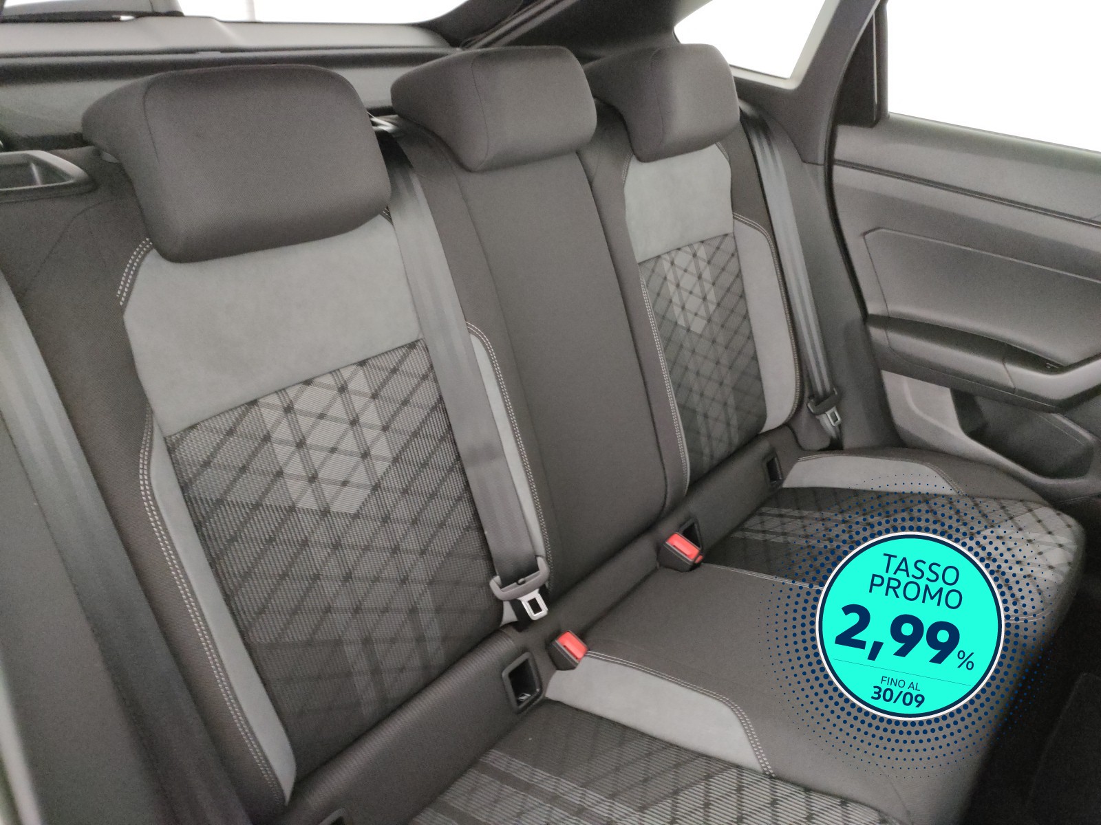 Volkswagen Taigo 1.0 tsi r-line plus 115cv
