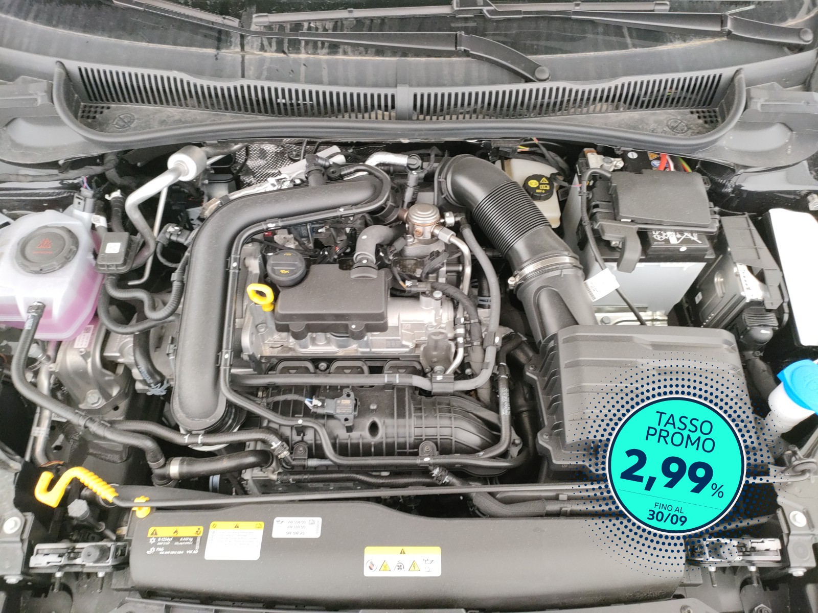 Volkswagen Taigo 1.0 tsi r-line plus 115cv